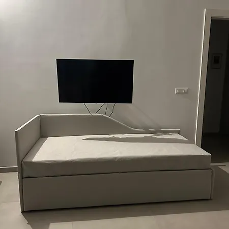 Puglia Apartment! Nuova Costruzione Centro דירה בארי